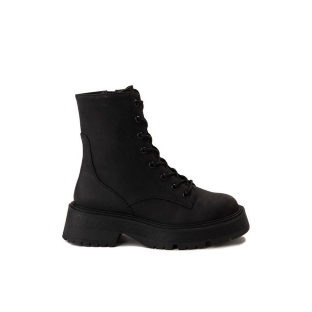 Mia Lilith Combat Boot